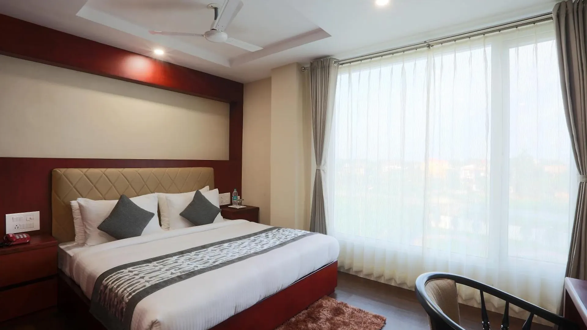 Hotel Silky Igi Airport Delhi Нью-Дели