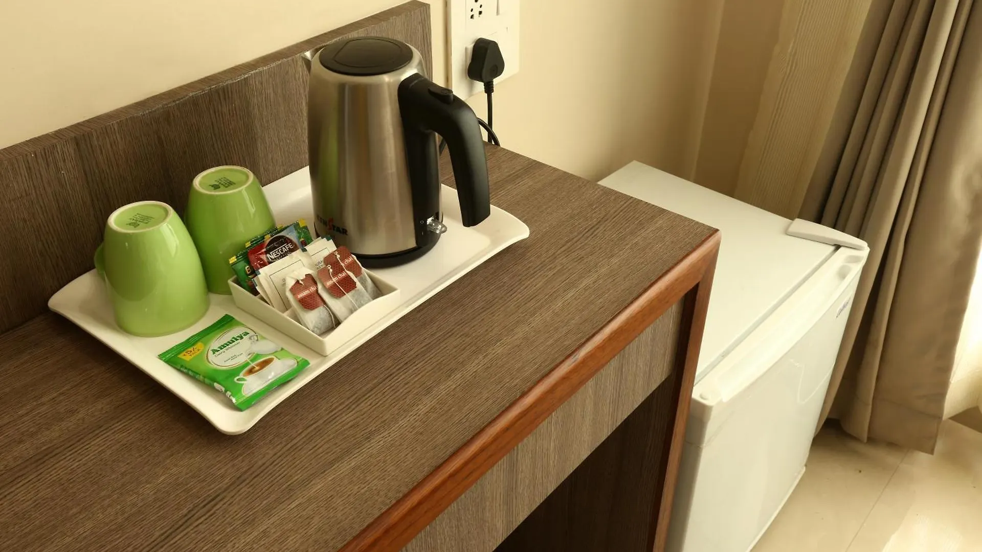 Hotel Silky Igi Airport Delhi Нью-Дели 4*,  Индия