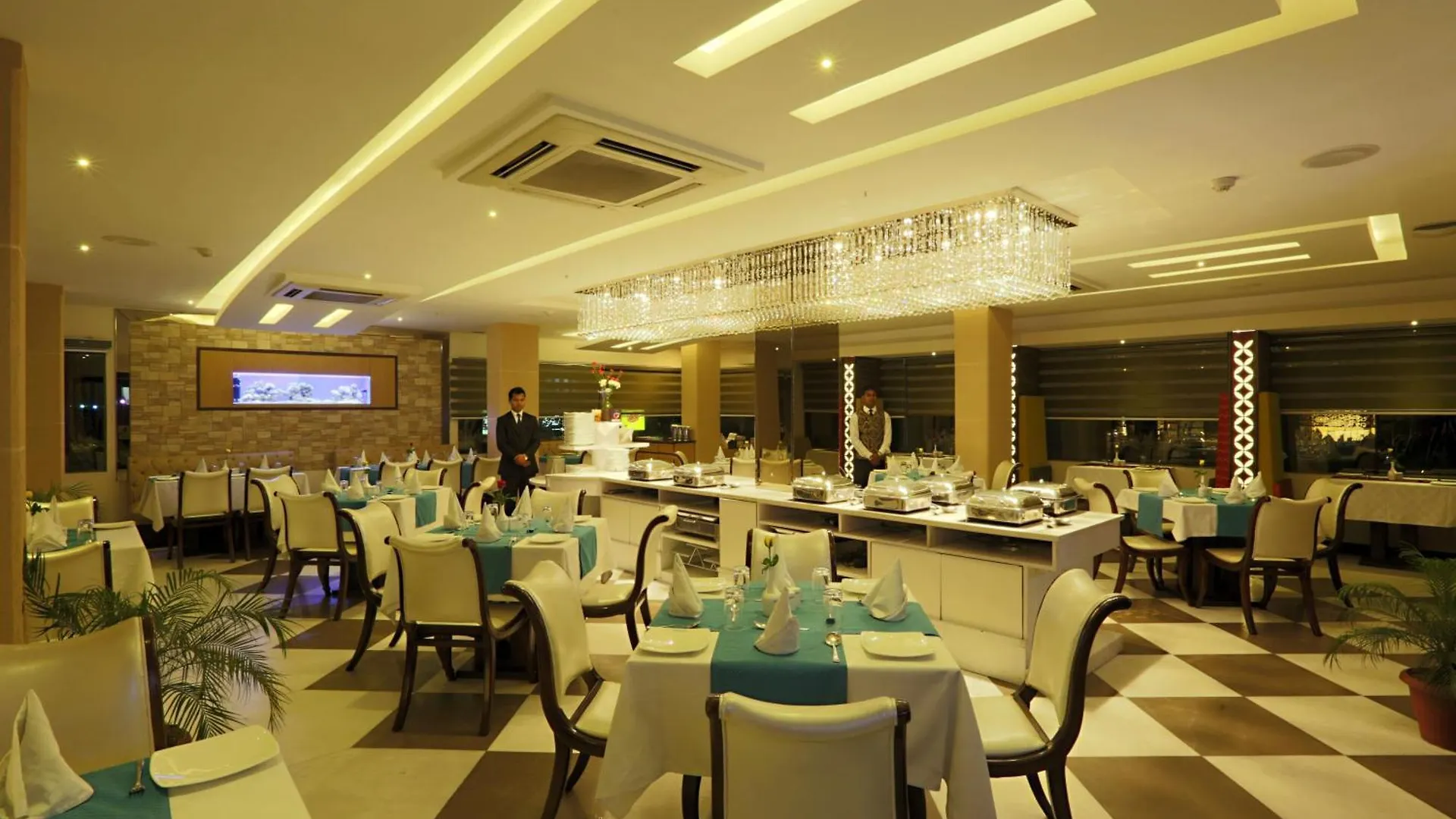Hotel Silky Igi Airport Delhi Нью-Дели