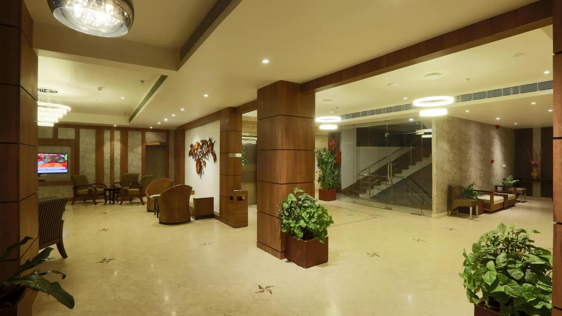 Hotel Silky Igi Airport Delhi Нью-Дели 4*,
