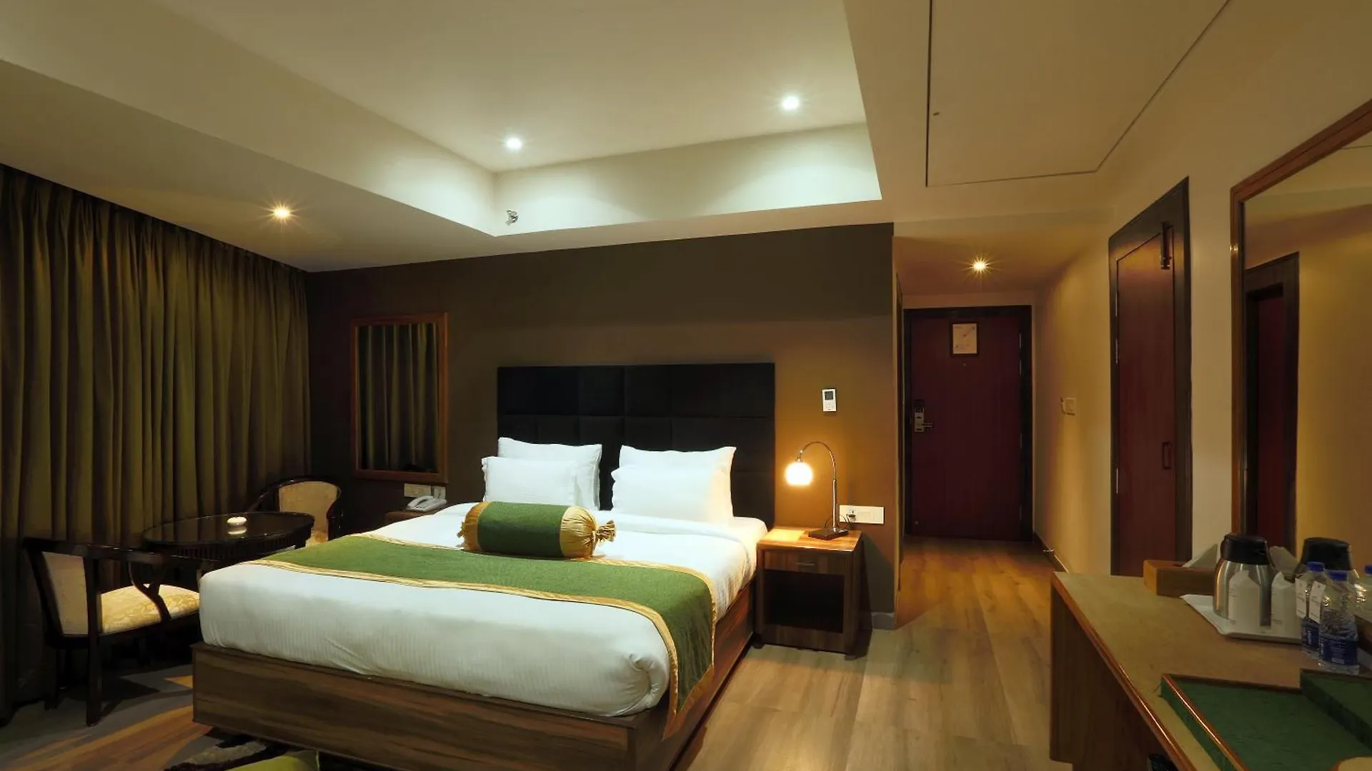 Hotel Silky Igi Airport Delhi New Delhi