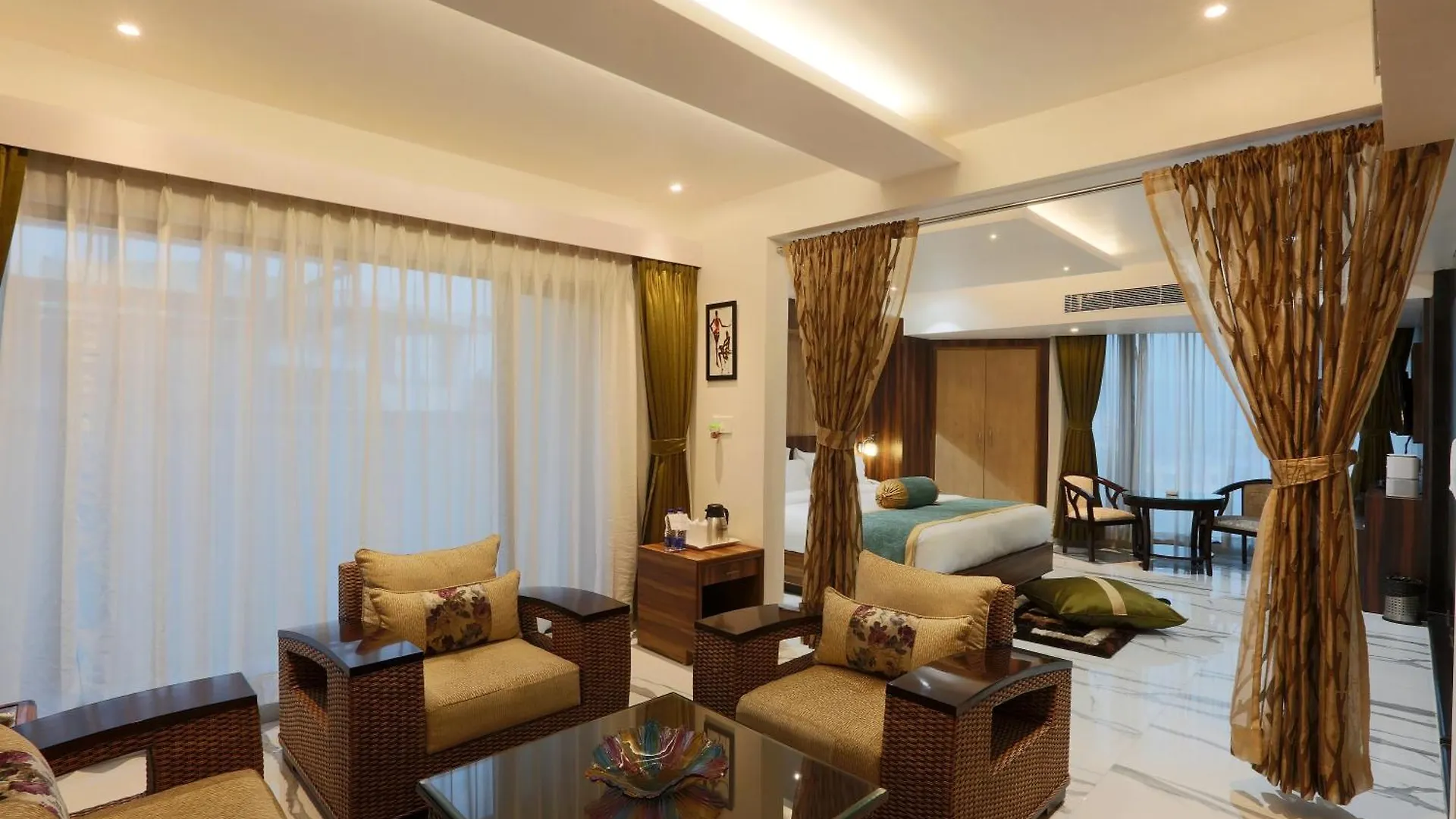 Hotel Silky Igi Airport Delhi New Delhi