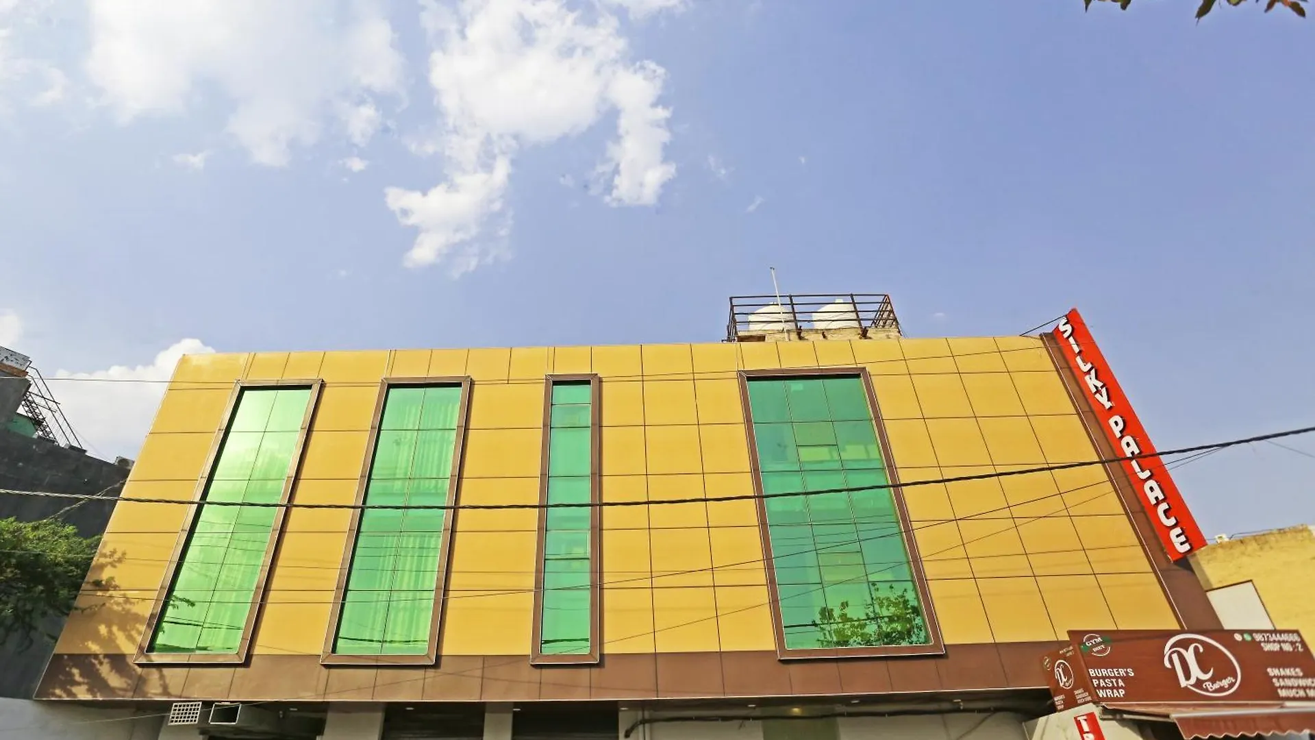 Hotel Silky Igi Airport Delhi New Delhi
